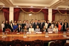 27 ноября прошла заключительная в этом году встреча руководителей органов государственной власти региона с молодежью. На протяжении двух месяцев самые лучшие представители молодежи из всех городских округов и районов Калужской области, среди которых побед